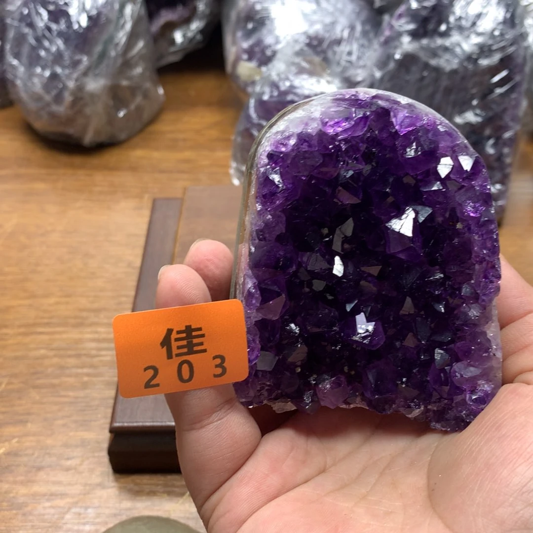 水晶大型摆件（非配饰）未镶嵌