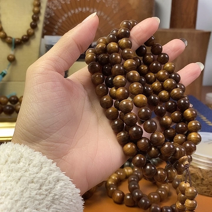 老山檀香黑肉沉水1.0/108颗