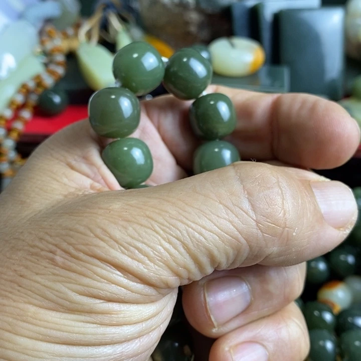 用***7和田玉（糖玉）未镶嵌珠宝奇石