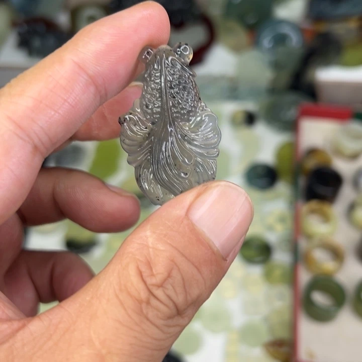 雨***雾未镶嵌岫玉颈饰顶级水墨高品