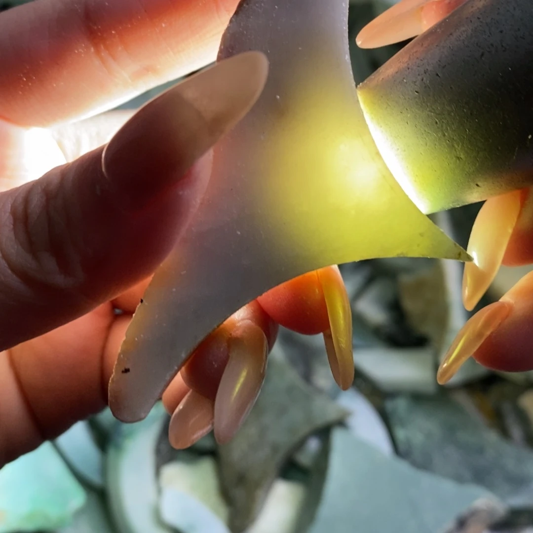 颈饰未镶嵌翡翠天然翡翠