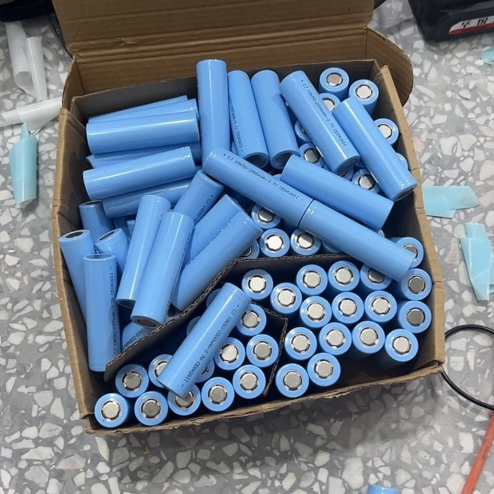 雄****18650电心一盒上上上上