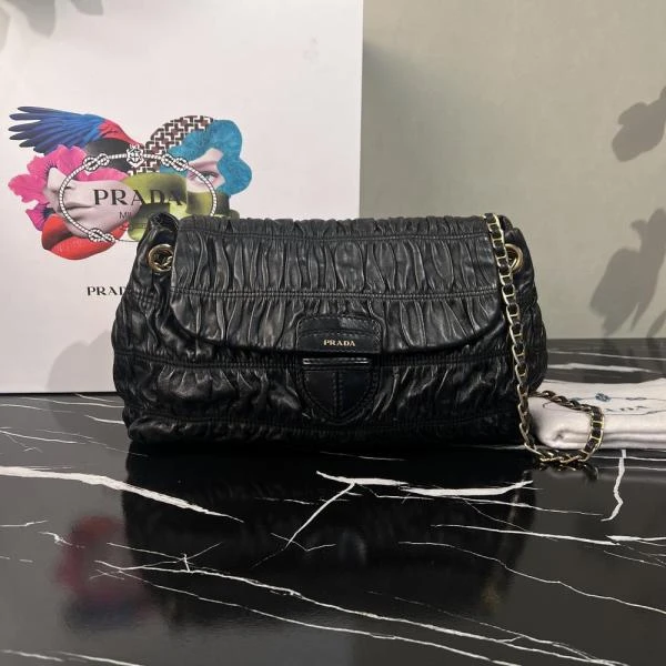 包包/普拉达/95新/250509QR0030