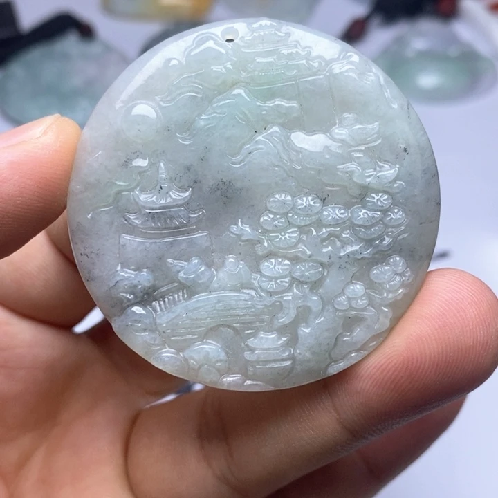 翡翠未镶嵌颈饰翡翠