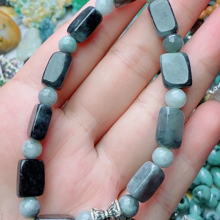 翡翠未镶嵌颈饰天然A货22