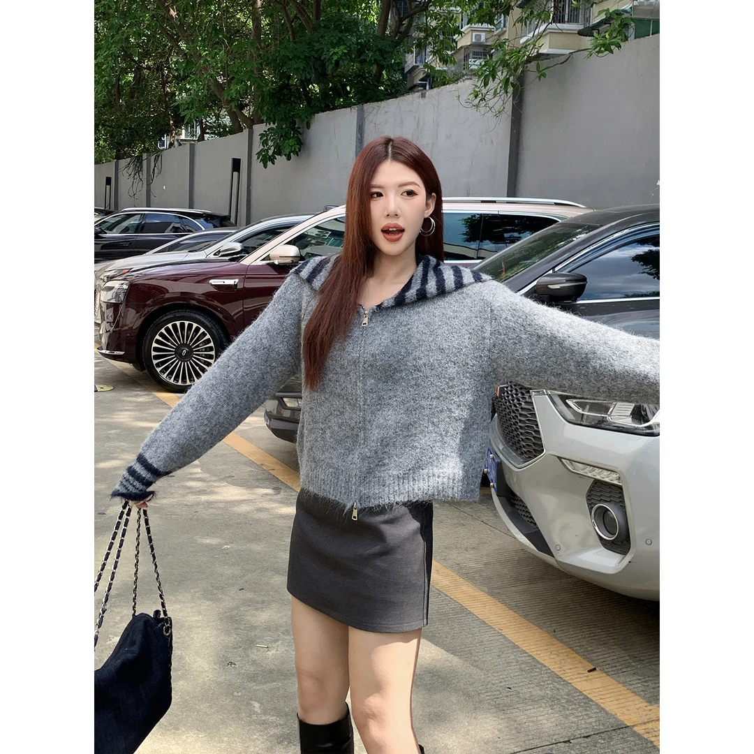 甜辣多多【珍妮商店】撞色条纹连帽拉链毛织外套女秋季宽松上衣