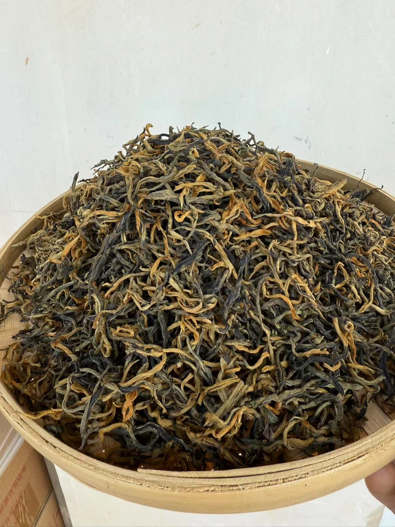 昌宁自家野果箐小古树红茶