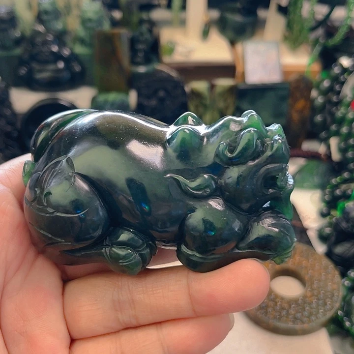 蛇纹石玉未镶嵌泰山玉