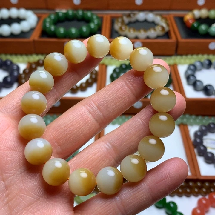 和田玉手串未镶嵌极*