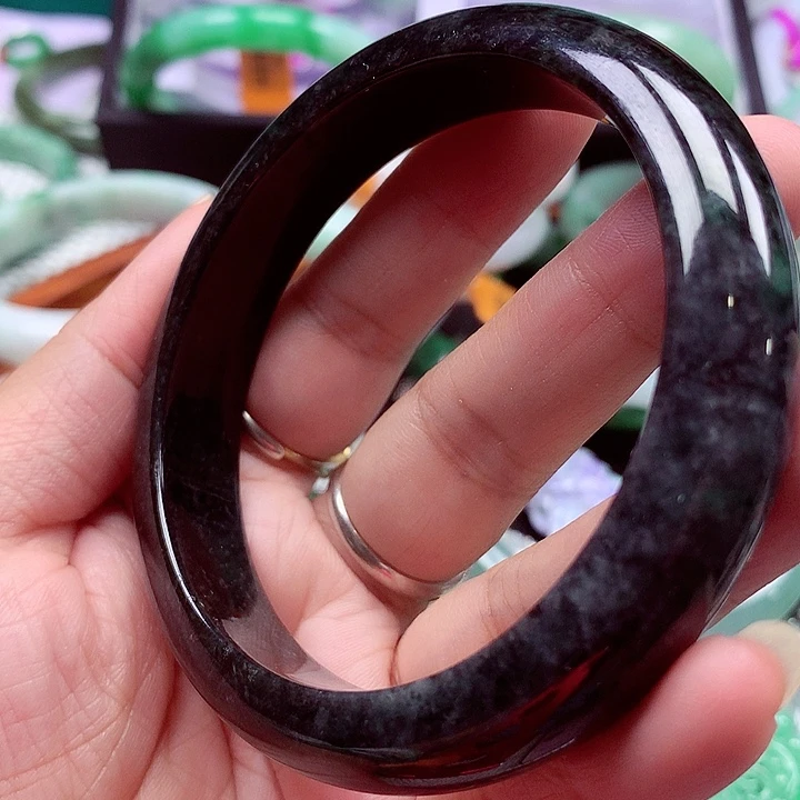 未镶嵌手镯翡翠翡翠