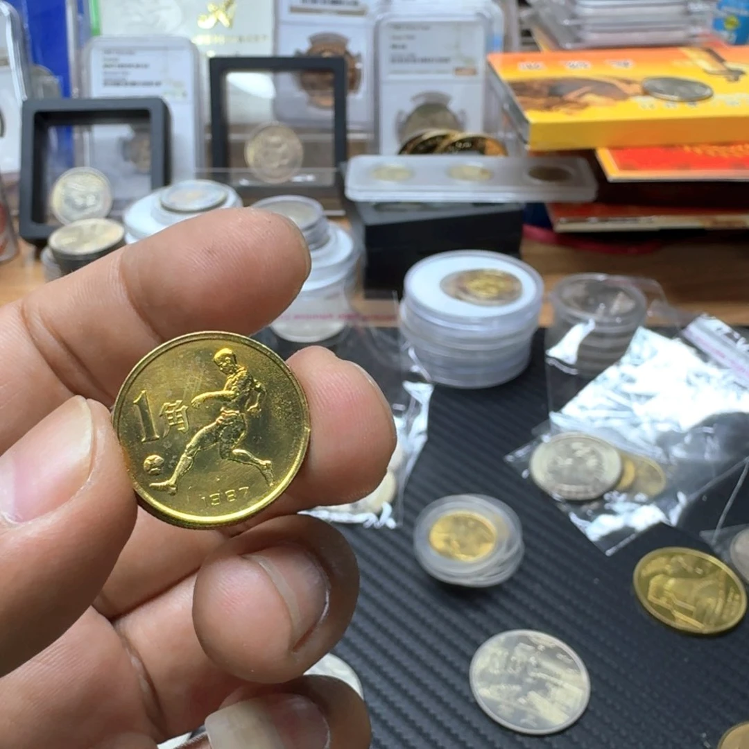 啦***啦其他普通金属六运会纪念币258