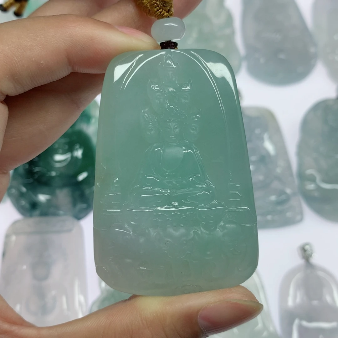 翡翠未镶嵌颈饰洋****