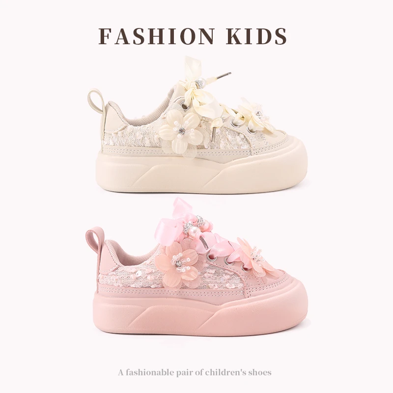 女童运动鞋2025秋季新款国风亮片花朵休闲鞋时尚学院风公主风板鞋