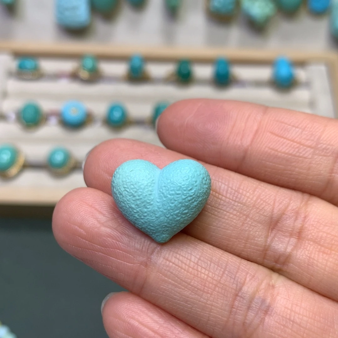 绿松石配饰未镶嵌