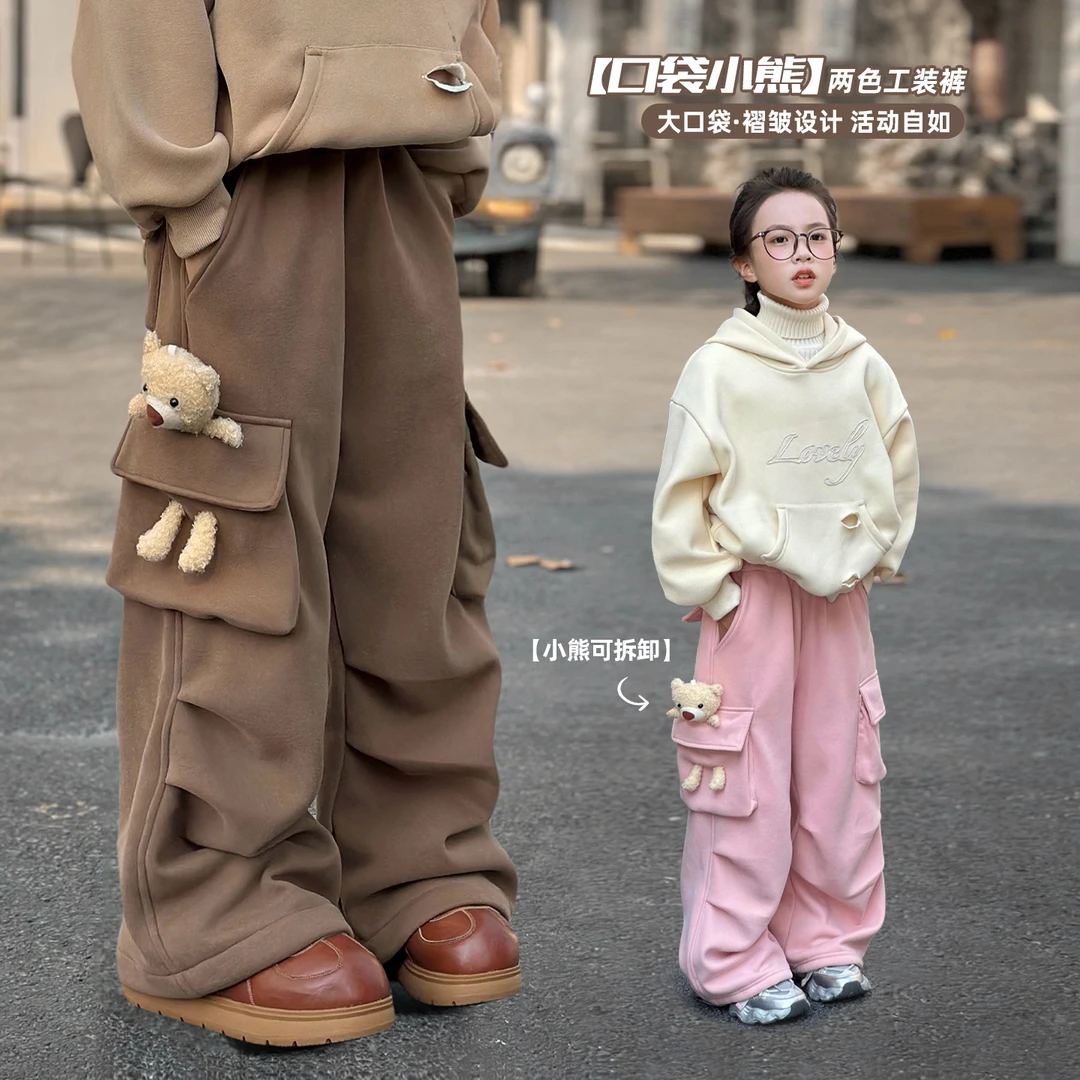 66公主原创女童裤子2025新款小熊加绒休闲工装裤 25K101