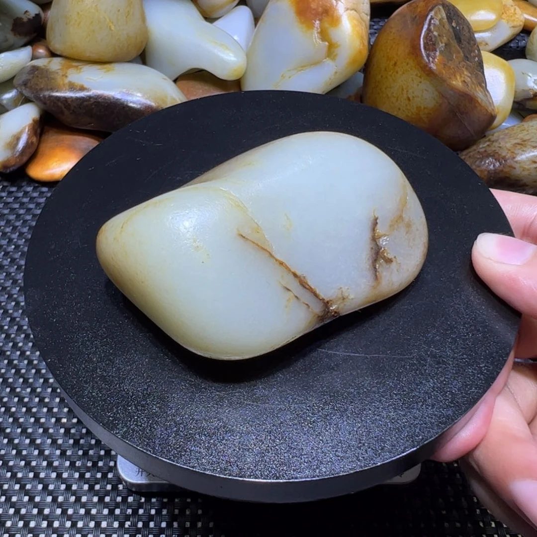 和田玉（子料）未镶嵌吊坠(不含链)156克