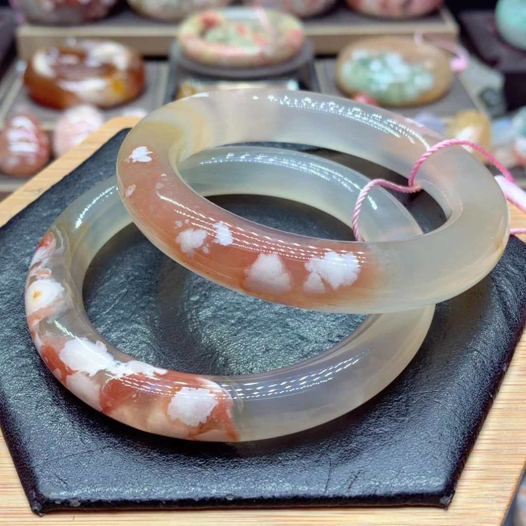 【闪购商品】玛瑙/玉髓手镯6未镶嵌聚*财