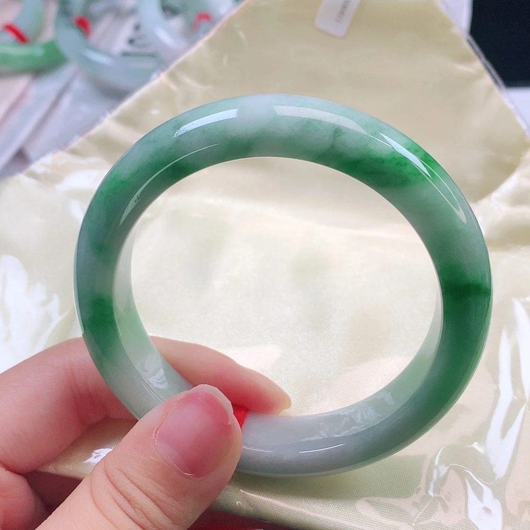 未镶嵌手镯翡翠1708