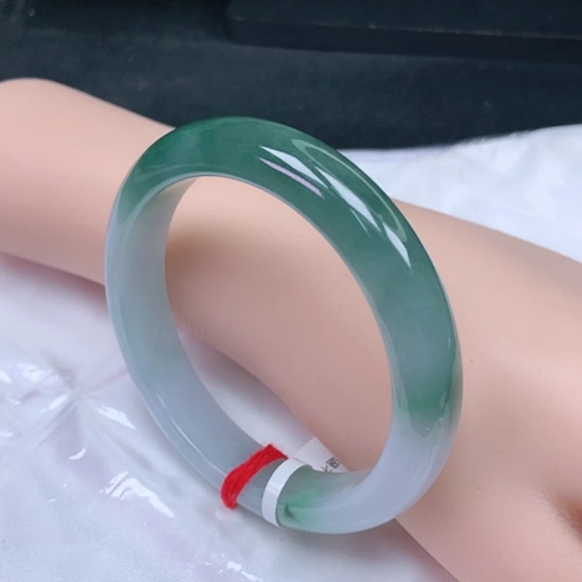 【闪购商品】翡翠手镯未镶嵌，