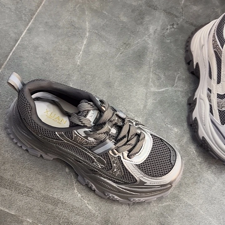 533-90359枪色37码