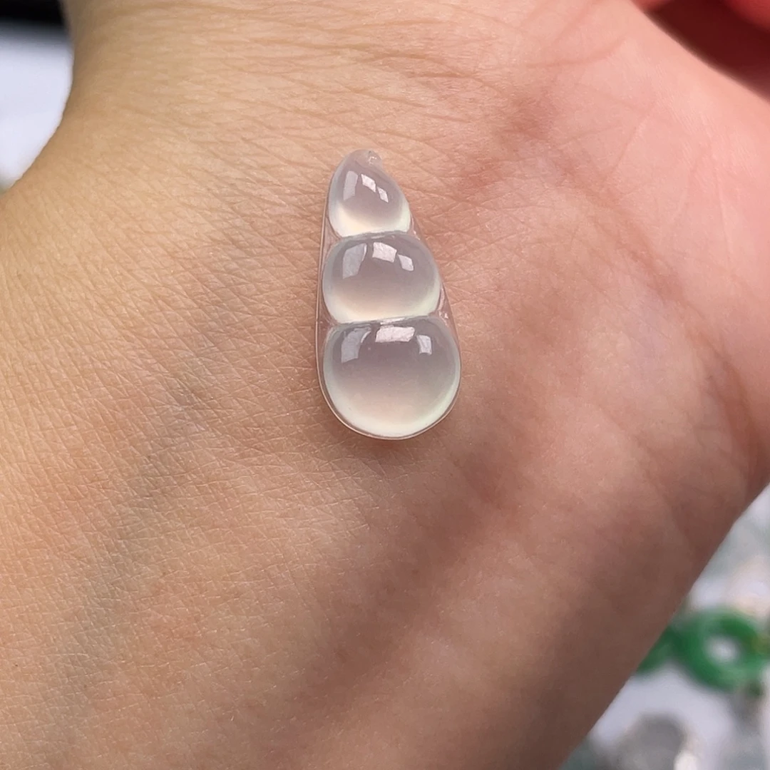 翡翠裸石18.3-9.1-3.9