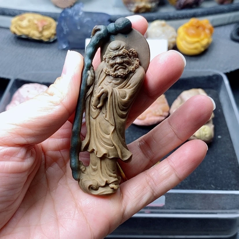 【闪购商品】定制石英质玉吊坠未镶嵌