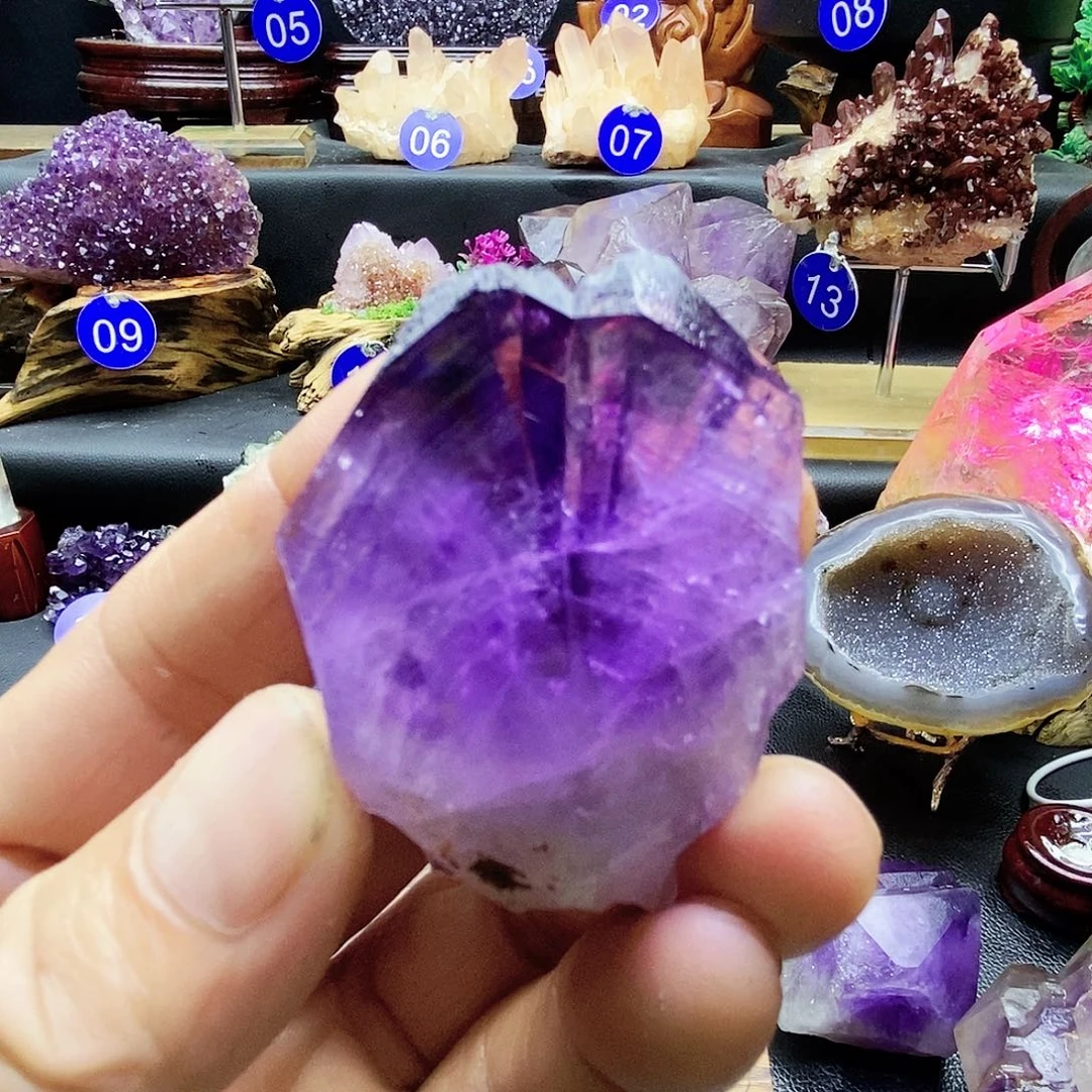 石材紫水晶摆件，
