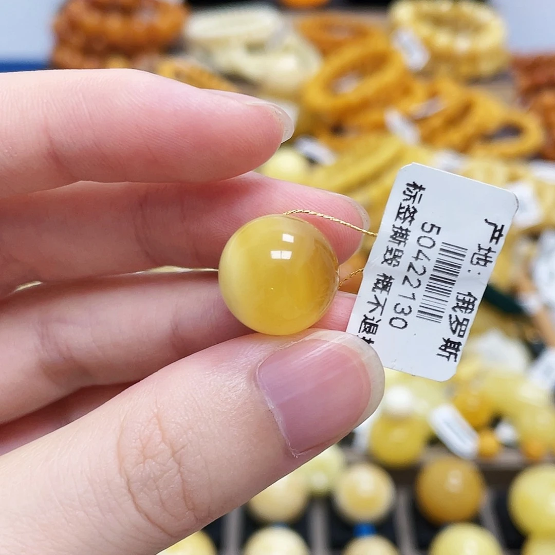 未镶嵌蜜蜡珠宝奇石圆珠浓蜜金白半山半水14.3mm瑕