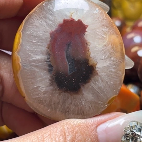 玛瑙/玉髓未镶嵌吊坠