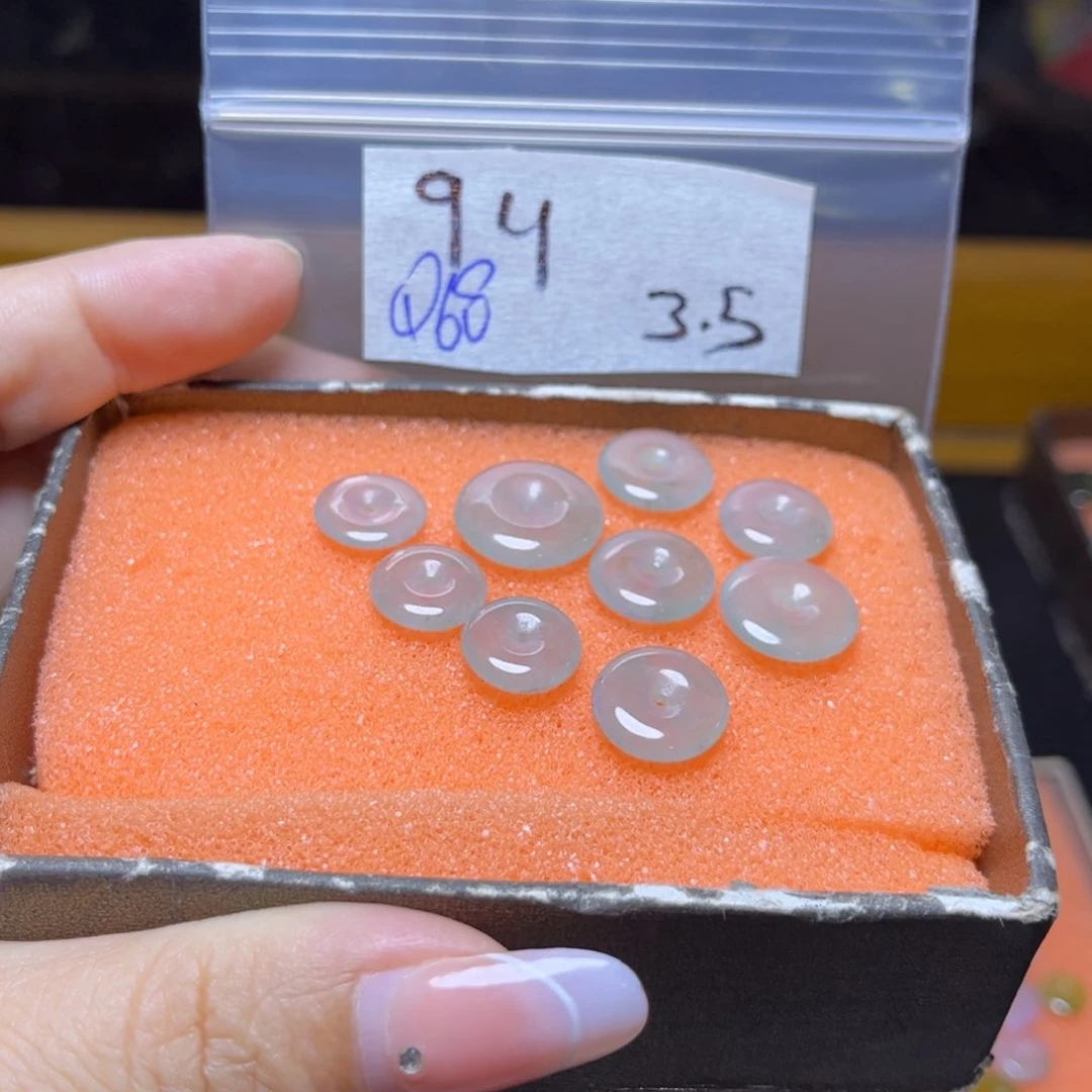 定制翡翠未镶嵌不