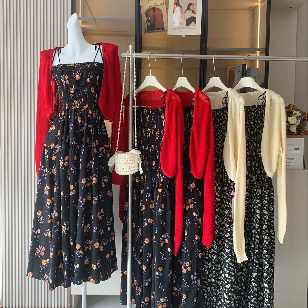 法式复古碎花吊带连衣裙开衫女夏收腰显瘦小众设计高级感长裙子