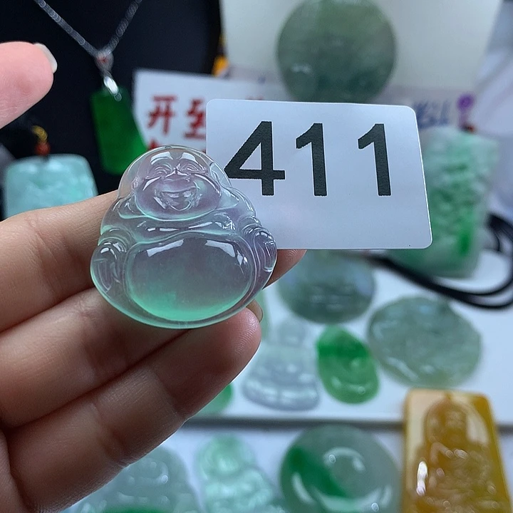 翡翠未镶嵌吊坠(赠链)