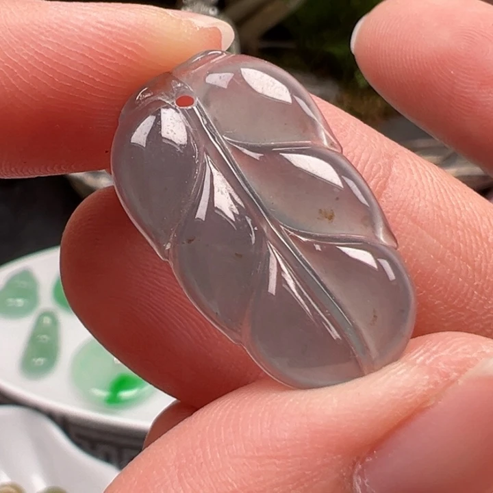 翡翠未镶嵌颈饰叶子手机挂