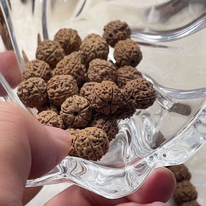 金刚菩提吊坠蜂王12mm+尺寸平均0.2mm误差100颗