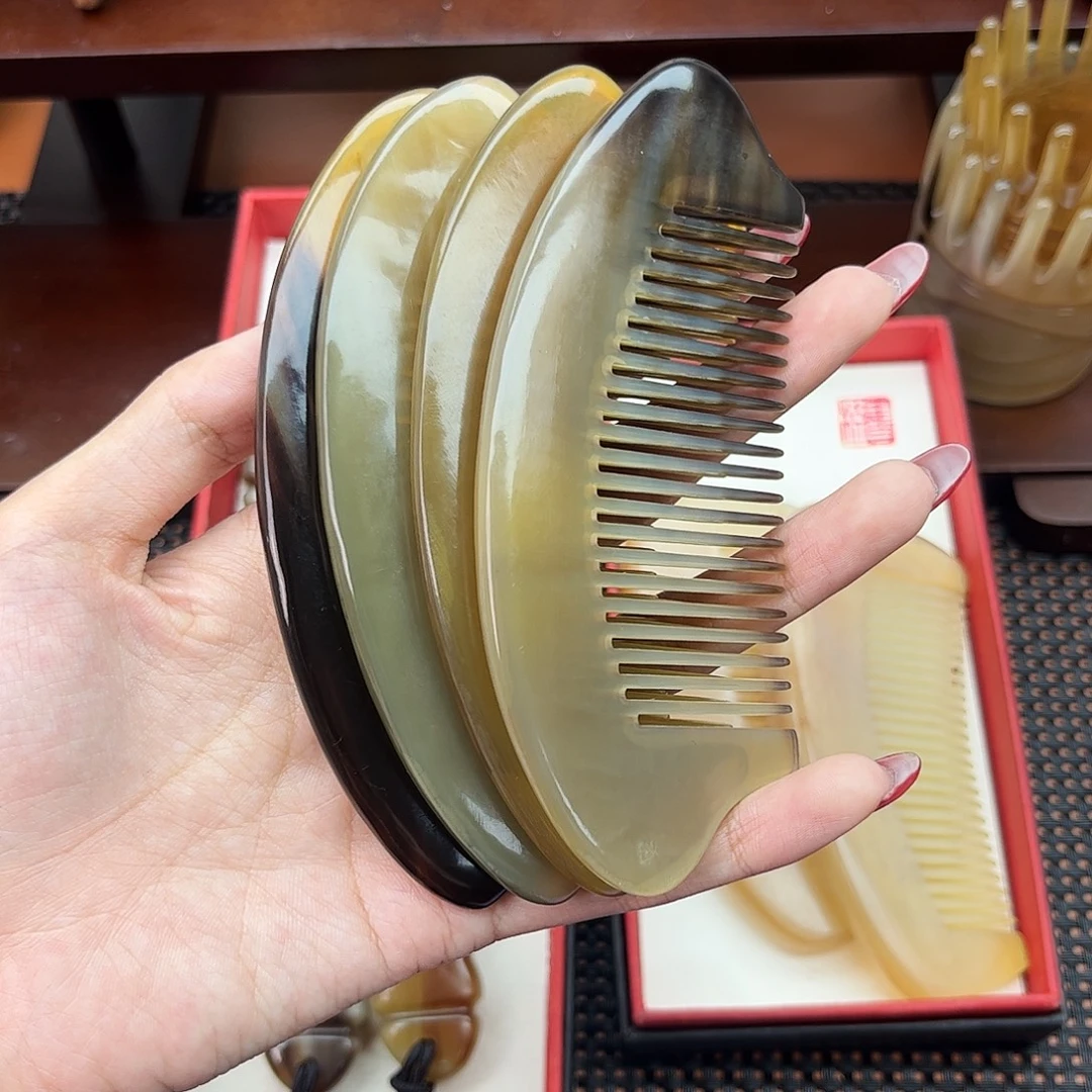 纯手工制作纯牛角梳子