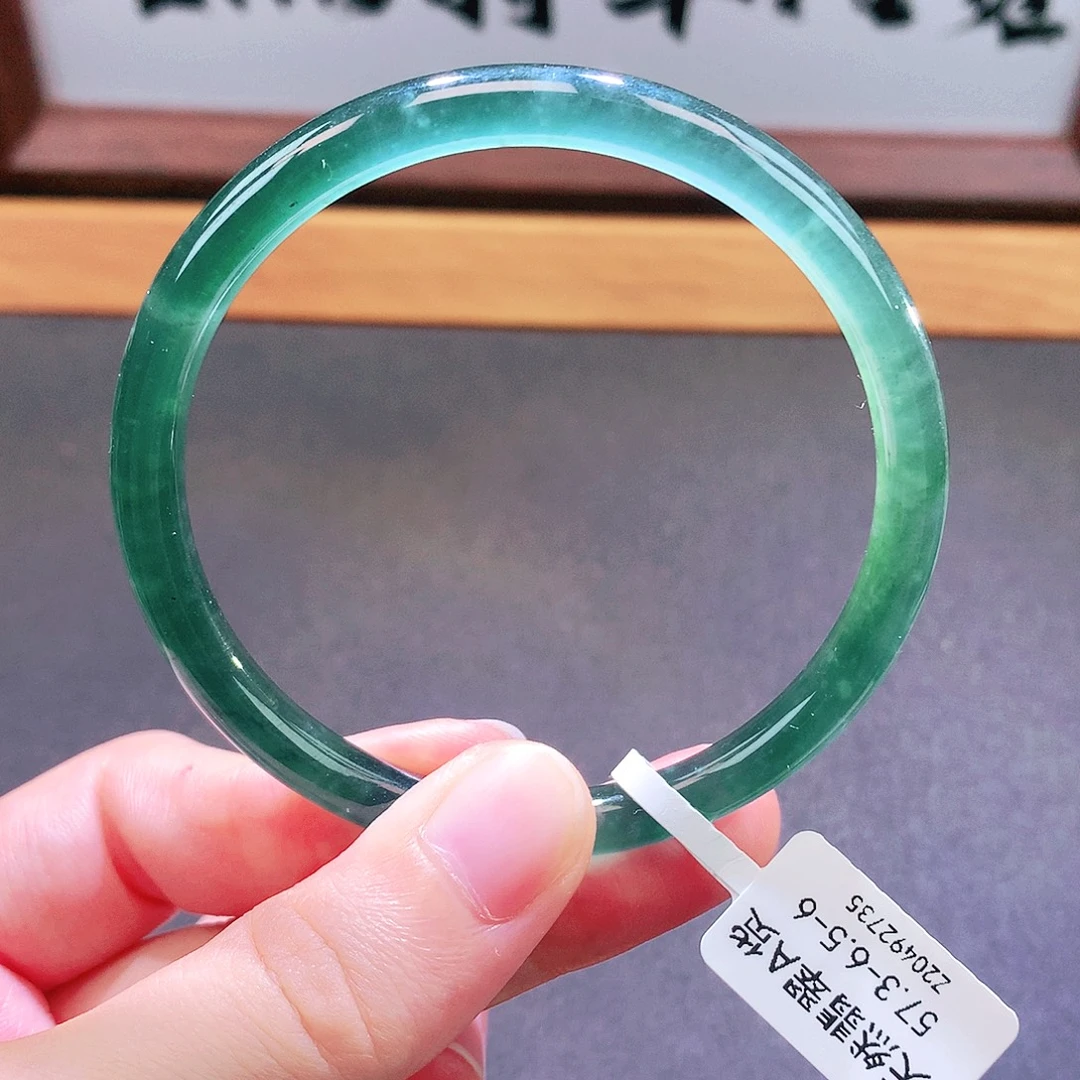 翡翠未镶嵌手镯天然翡翠