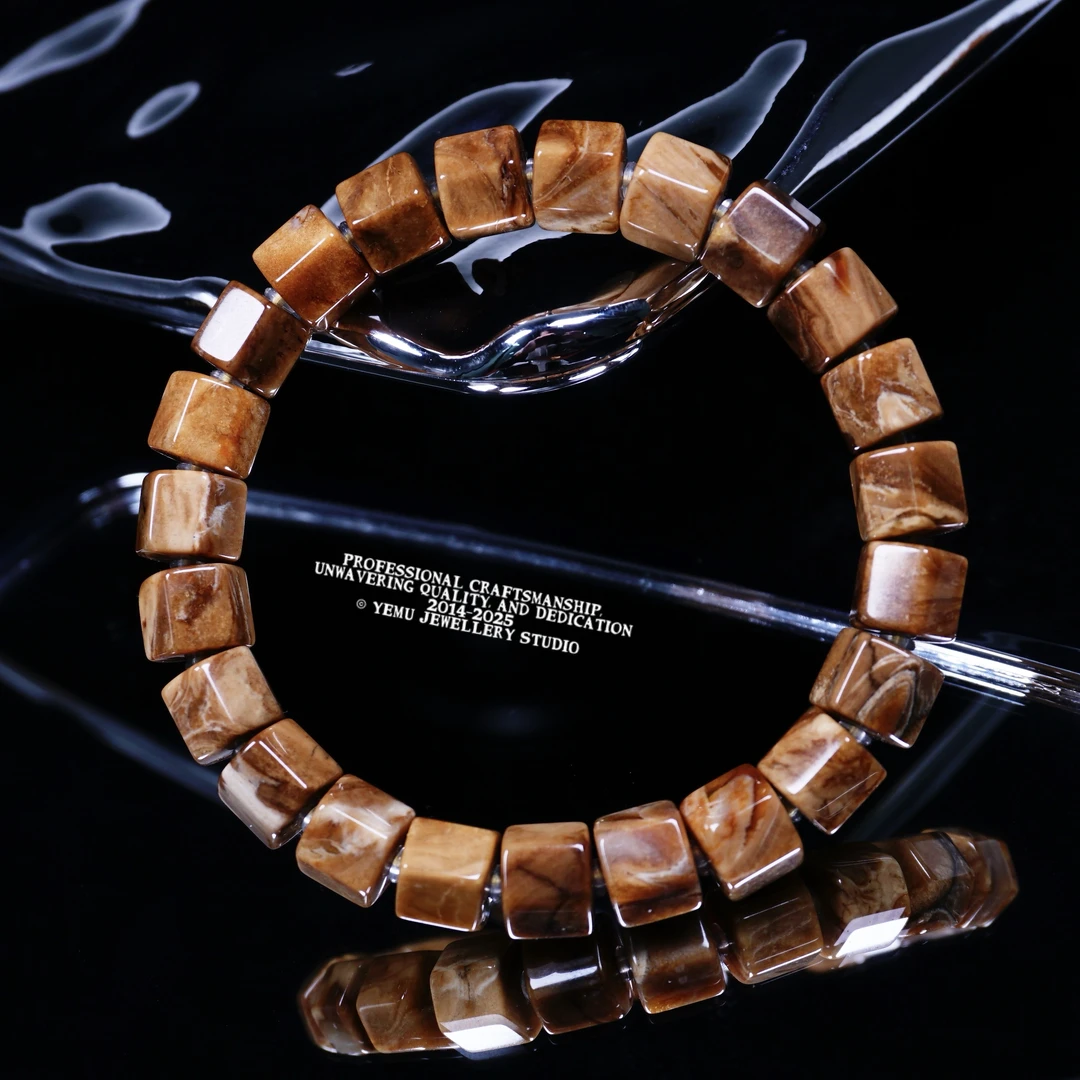 10毫米缅珀溶洞妖孽六棱手串 一物一拍 天然缅珀琥珀蜜蜡