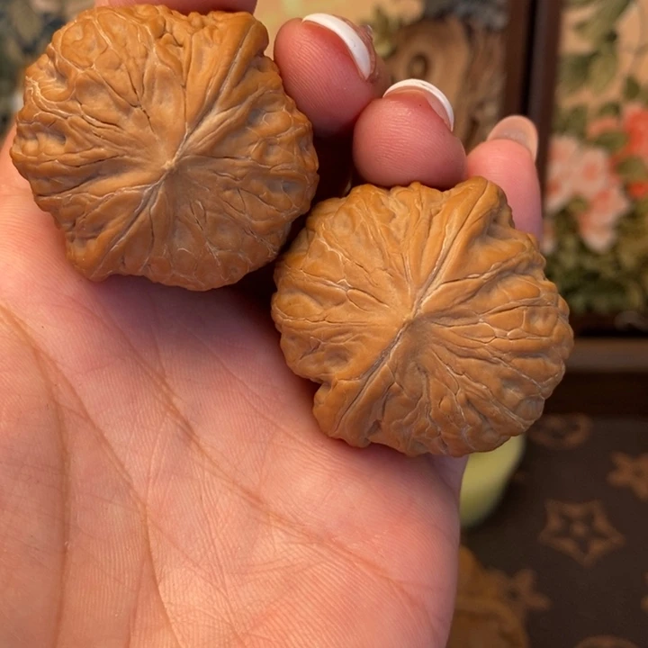 阿***N文玩核桃吊坠铁锤