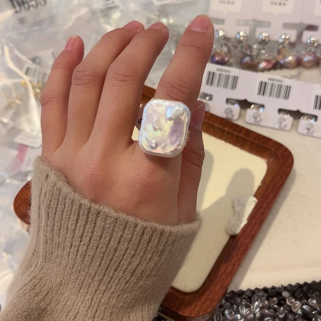 淡水珍珠颈饰合金