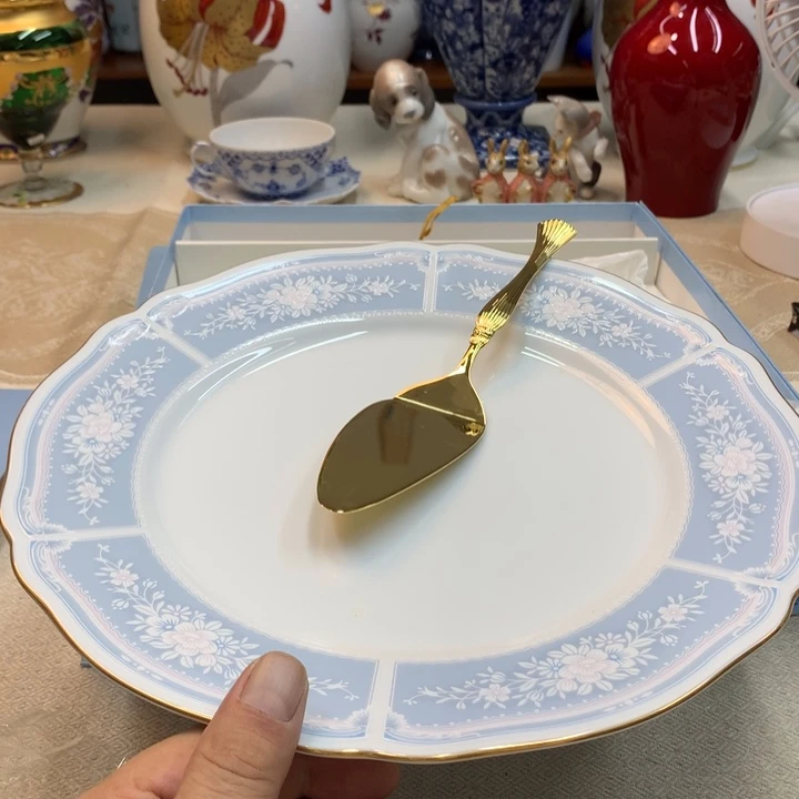 紫砂金瓷阁精品瓷器店