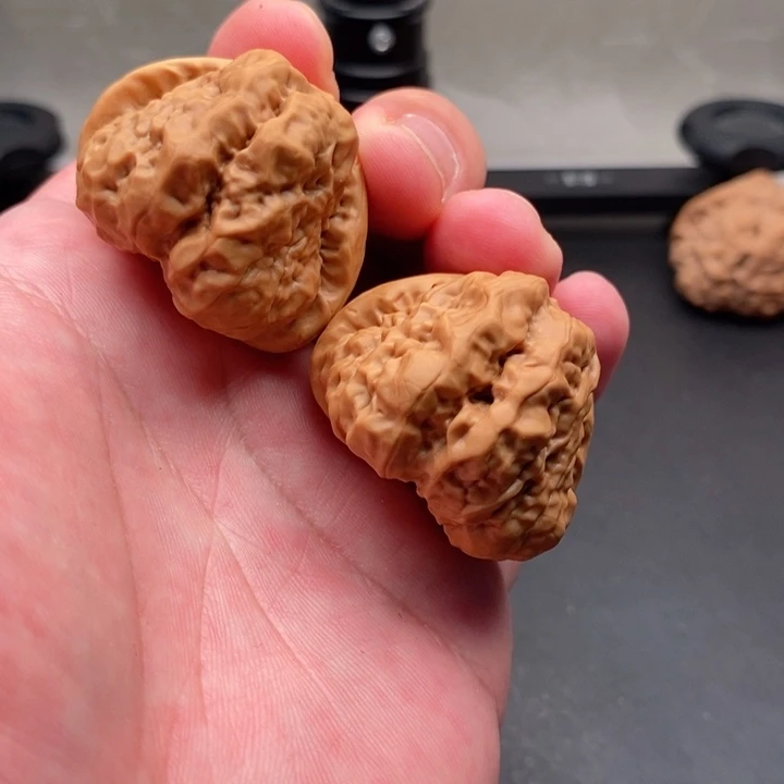 文玩核桃吊坠京****队蛤蟆