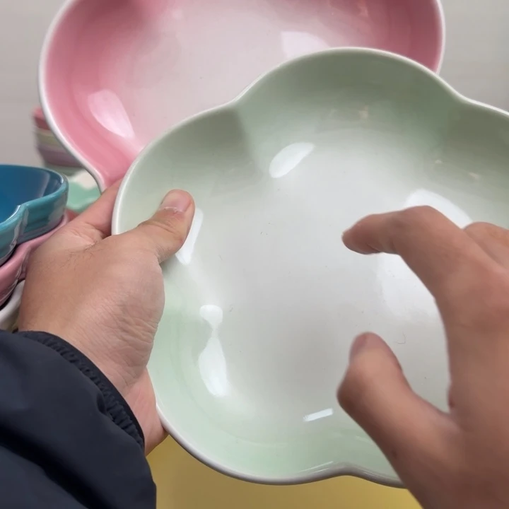 福利微瑕2个8英寸花朵深盘