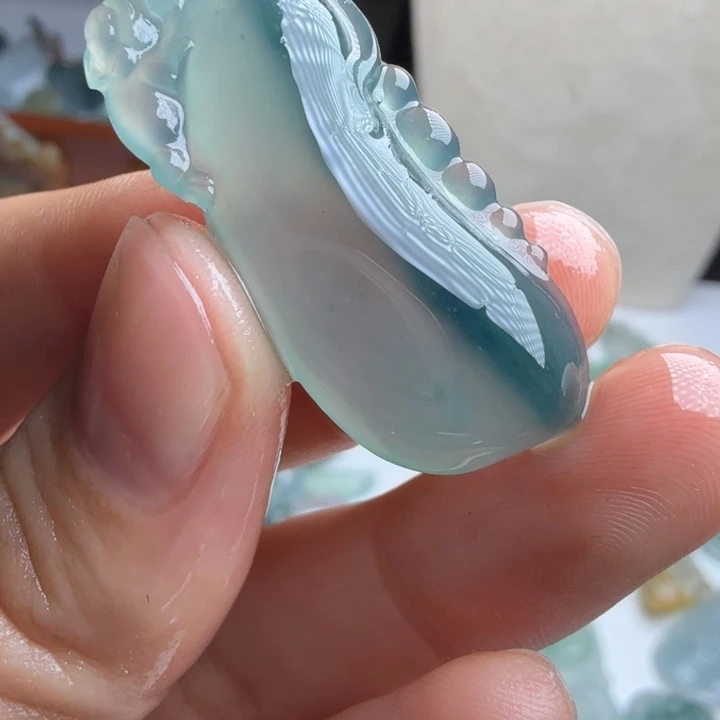 定制翡翠未镶嵌包工