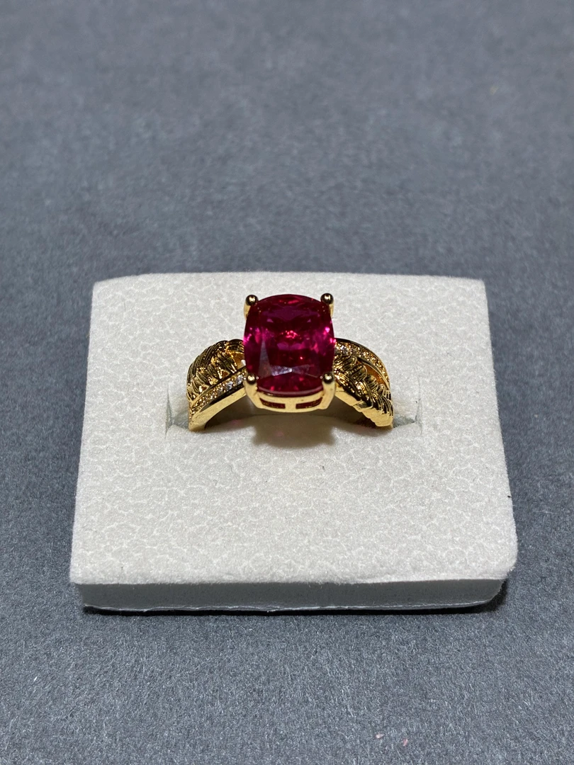 培育红宝石MM-002 时尚轻奢高端定制豪镶戒指
