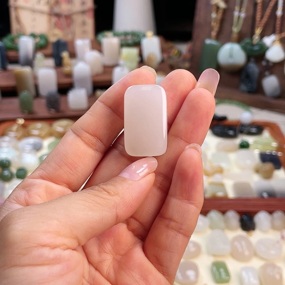 【闪购商品】和田玉未镶嵌吊坠(赠链)汝