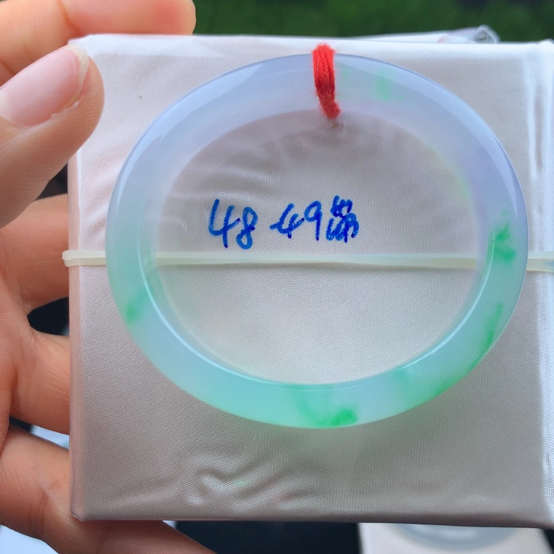 翡翠手镯未镶嵌L**?手镯