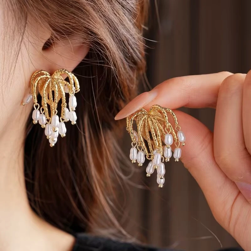 铜合金耳饰 银针烟花瀑布流苏仿珍珠耳钉轻奢法式气质耳环女耳饰