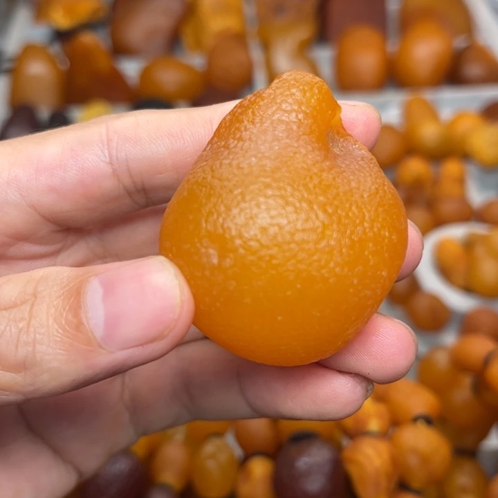 琥珀未镶嵌裸石天然蜜蜡吊坠