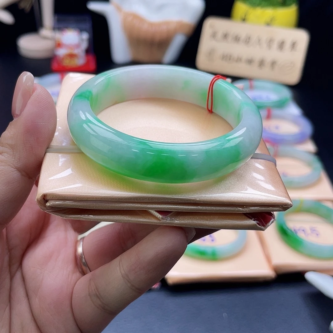 未镶嵌手镯翡翠32号