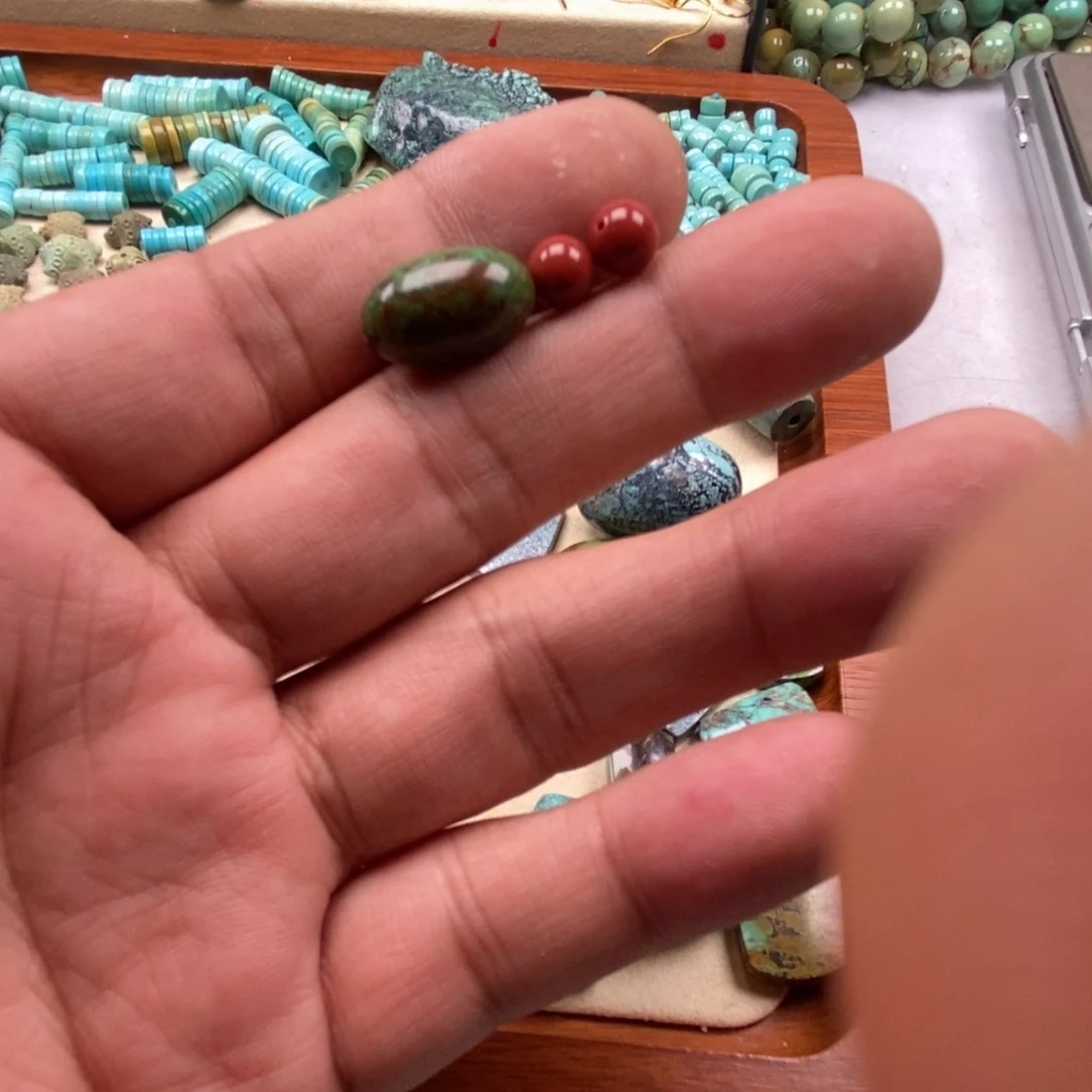 M***u南红玛瑙未镶嵌珠宝半成品